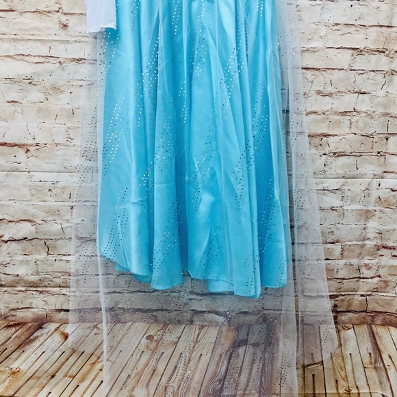 Child’s Frozen Princess Costume New size 8 - Picture 6 of 8